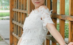 女主播疯狂性行为到群发视频